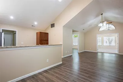 183 Villa Pointe Drive, Springboro, OH 45066 - Photo 7