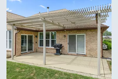 7847 Kings Ridge Circle, Fairborn, OH 45324 - Photo 43