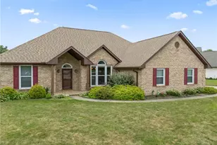7847 Kings Ridge Cir, Fairborn, OH 45324 - Photo 45