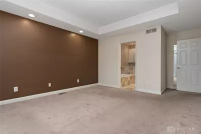 7847 Kings Ridge Circle, Fairborn, OH 45324 - Photo 29