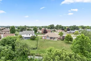 7847 Kings Ridge Cir, Fairborn, OH 45324 - Photo 47