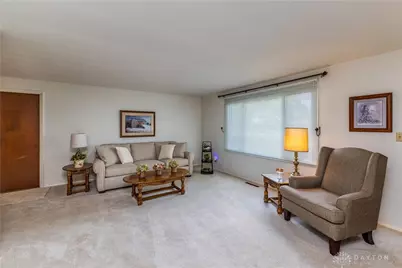 1004 Bristol Drive, Vandalia, OH 45377 - Photo 7