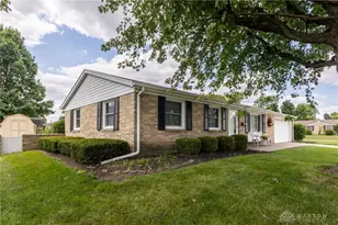 1004 Bristol Dr, Vandalia, OH 45377 - Photo 5