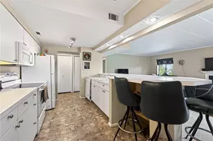 1000 Lookout Trail, West Carrollton, OH 45449 - Photo 17