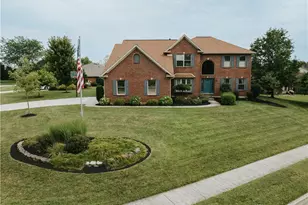 8 Wilderness Cove, Brookville, OH 45309 - Photo 3