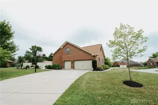 8 Wilderness Cove, Brookville, OH 45309 - Photo 5