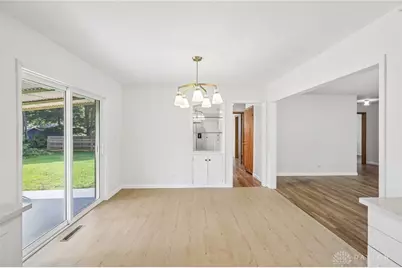2078 S Belleview Drive, Bellbrook, OH 45305 - Photo 13