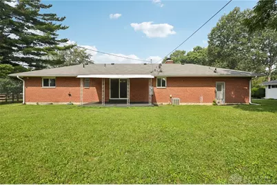 2078 S Belleview Drive, Bellbrook, OH 45305 - Photo 29