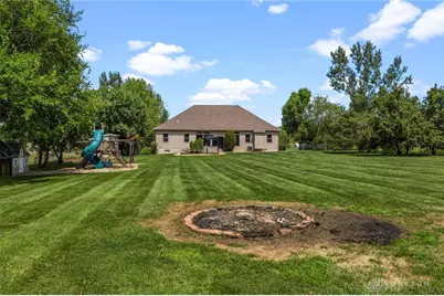 837 Leslie Drive, Wilmington, OH 45177 - Photo 27