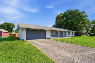 2043 Carriage Hall Court, Miami Township, OH 45459 - Photo 3