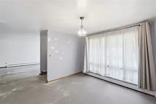 2043 Carriage Hall Ct, Miami Township, OH 45459 - Photo 15