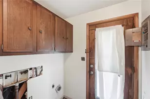 2043 Carriage Hall Ct, Miami Township, OH 45459 - Photo 35