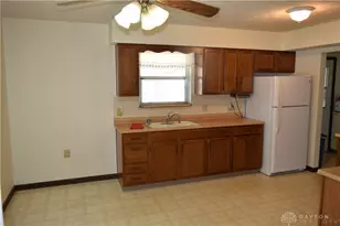 2714 Calvin Ave, Harrison Twp, OH 45414 - Photo 9