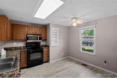 6110 Moss Hill Court, Huber Heights, OH 45424 - Photo 11