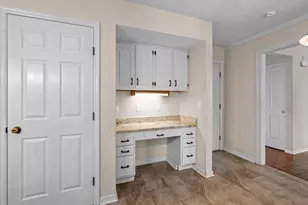 2350 Forestdean Ct, Miami Township, OH 45459 - Photo 21
