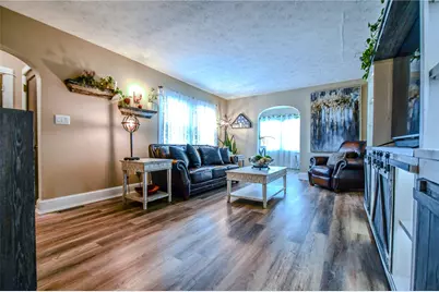717 W Main Street, Tipp City, OH 45371 - Photo 7