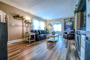 717 W Main St, Tipp City, OH 45371 - Photo 7