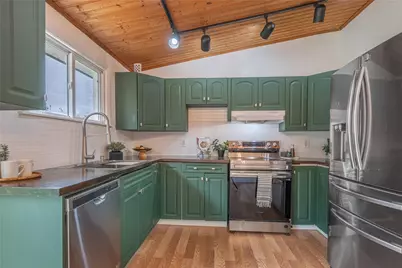 4041 Rosehill Drive, Beavercreek, OH 45431 - Photo 9
