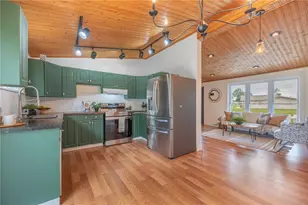 4041 Rosehill Dr, Beavercreek, OH 45431 - Photo 7