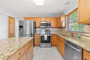 2444 Featherston Ct, Miami Township, OH 45342 - Photo 13