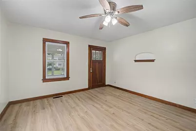 17 Coffman Avenue, Trotwood, OH 45426 - Photo 9