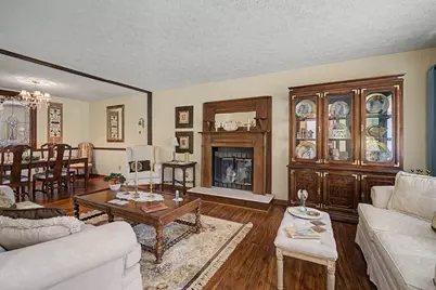 2560 Marigold Drive, Dayton, OH 45449 - Photo 5