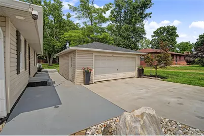 1872 Ryan Road, Clear Creek Township, OH 45066 - Photo 35
