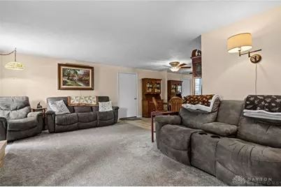 2222 Barclay Court, Fairborn, OH 45324 - Photo 9
