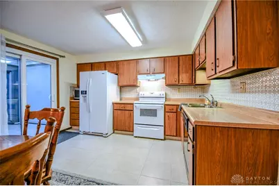 8745 Washington Colony Drive, Washington Twp, OH 45458 - Photo 9
