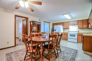 8745 Washington Colony Dr, Washington Twp, OH 45458 - Photo 13