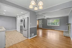 1017 Wenbrook Dr, Kettering, OH 45429 - Photo 11