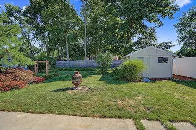 1209 Hemlock Way, New Carlisle, OH 45344 - Photo 35