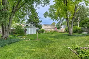 4925 Honeywood Ct, Riverside, OH 45424 - Photo 37