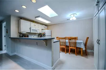 2201 Cinnabar Place, Fairborn, OH 45324 - Photo 9