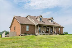 1643 St John Rd, New Jasper Twp, OH 45335 - Photo 5