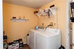 64 W Mill St, Clayton, OH 45315 - Photo 13