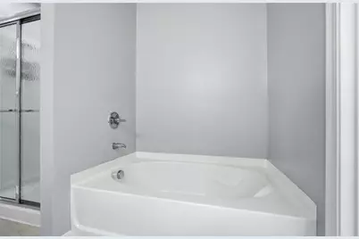 7719 Sycamore Woods Lane, Hamilton, OH 45011 - Photo 39