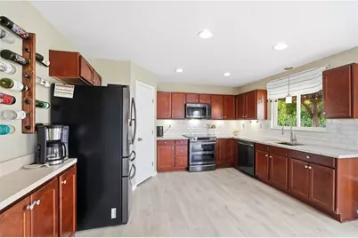 7719 Sycamore Woods Lane, Hamilton, OH 45011 - Photo 15