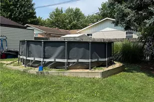 420 Bowman Ave, Tipp City, OH 45371 - Photo 23