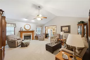 2541 Winfield Ct, Troy, OH 45373 - Photo 9