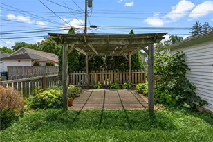 344 Hadley Ave, Oakwood, OH 45419 - Photo 3