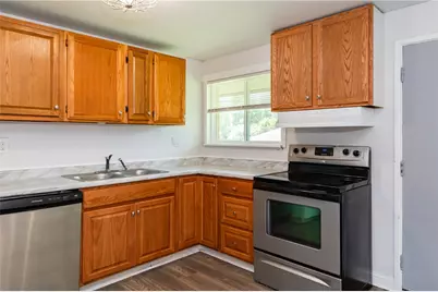 4517 Winchester Drive, Kettering, OH 45429 - Photo 9