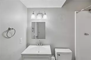 214 Wiesen Ln, Moraine, OH 45439 - Photo 15