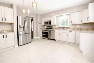 1638 Greene Valley Dr, Beavercreek, OH 45432 - Photo 9