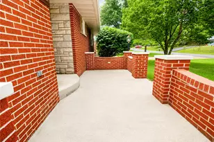 1638 Greene Valley Dr, Beavercreek, OH 45432 - Photo 5