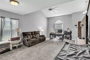 2014 Clearstream Way, Clayton, OH 45315 - Photo 5