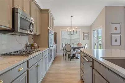 283 Crown Point Drive, Clearcreek Twp, OH 45458 - Photo 11