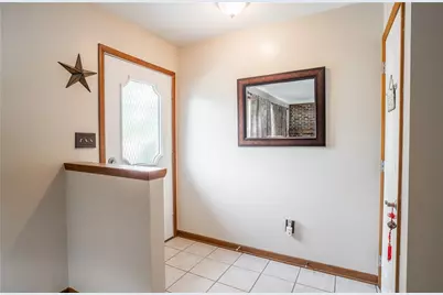 950 Suncrest Drive, Springfield, OH 45503 - Photo 3
