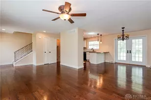 650 Kenbrook Dr, Vandalia, OH 45377 - Photo 3