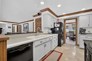 861 Kelsey Ct, Washington Twp, OH 45458 - Photo 17